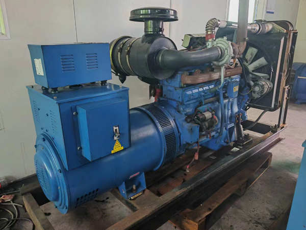 江门100kW柴油发电机组使用多级机油有哪些优缺点？